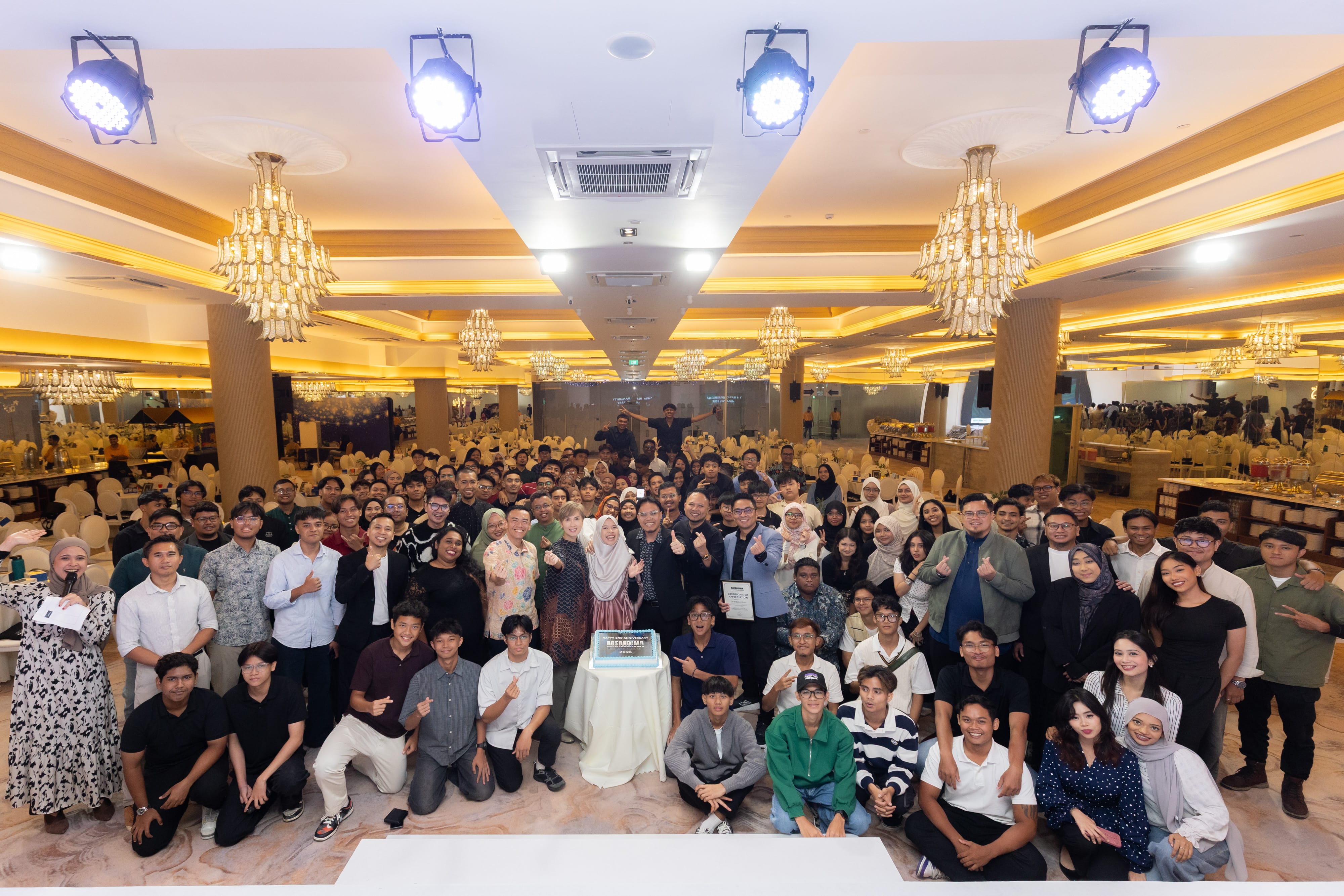 This is a group photo of the organisation